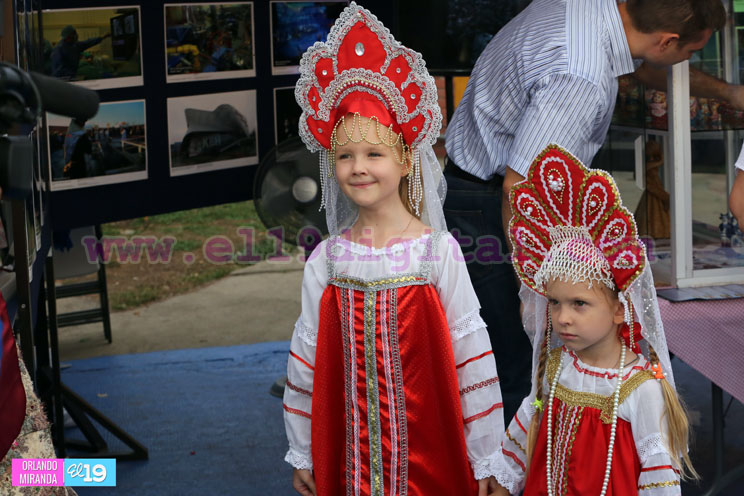 Naciones del mundo convergen en Puerto Salvador Allende para celebrar la diversidad cultural