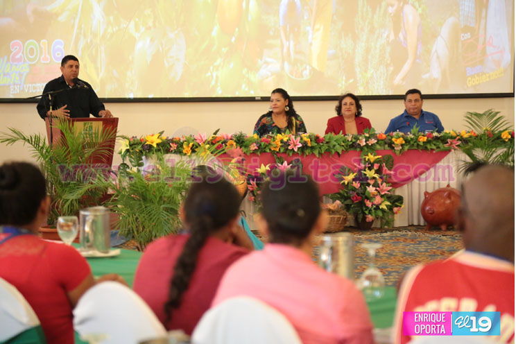 MEFCCA realiza Congreso Internacional de Agricultura Familiar Comunitaria