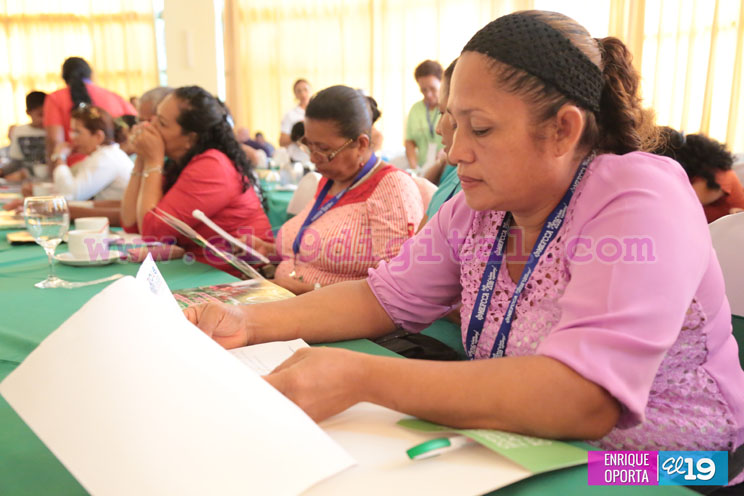 MEFCCA realiza Congreso Internacional de Agricultura Familiar Comunitaria