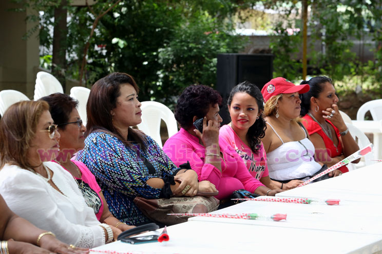 Mujeres cambistas celebran D&iacute;a de las Madres
