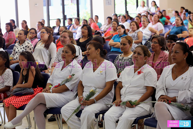 SILAIS-Managua rinde homenaje a las madres trabajadoras de la salud