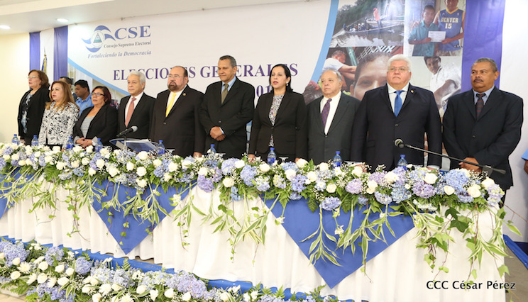 Juramentaci&oacute;n CER y CED por parte del CSE en Nicaragua