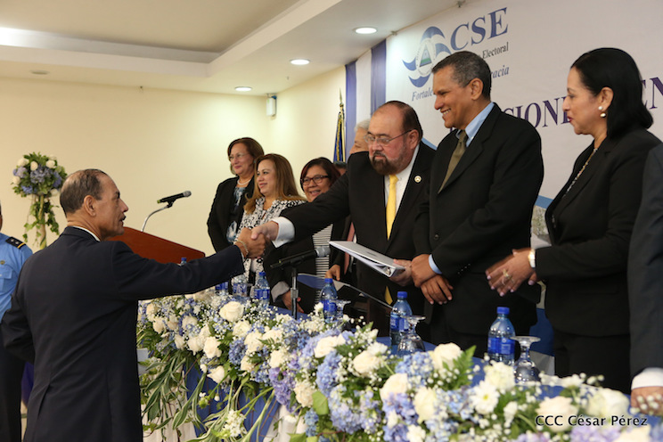 Juramentaci&oacute;n CER y CED por parte del CSE en Nicaragua