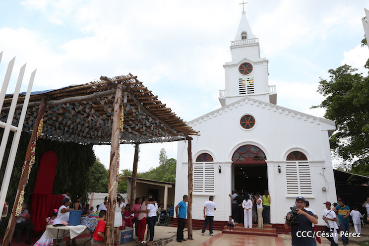 Cardenal Brenes celebra a la Virgencita de F&aacute;tima en San Rafael del Sur