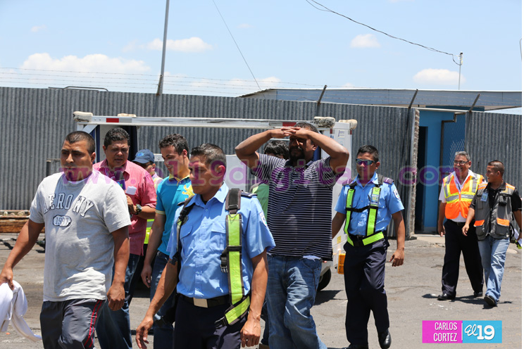 25 deportados por Estados Unidos son recibidos dignamente en su patria Nicaragua