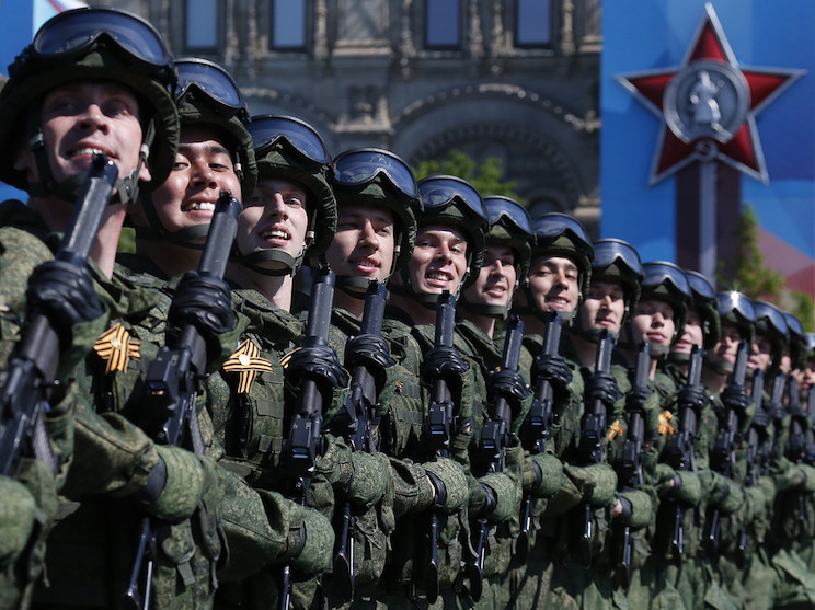 La Plaza Roja acoge el Desfile del Día de la Victoria