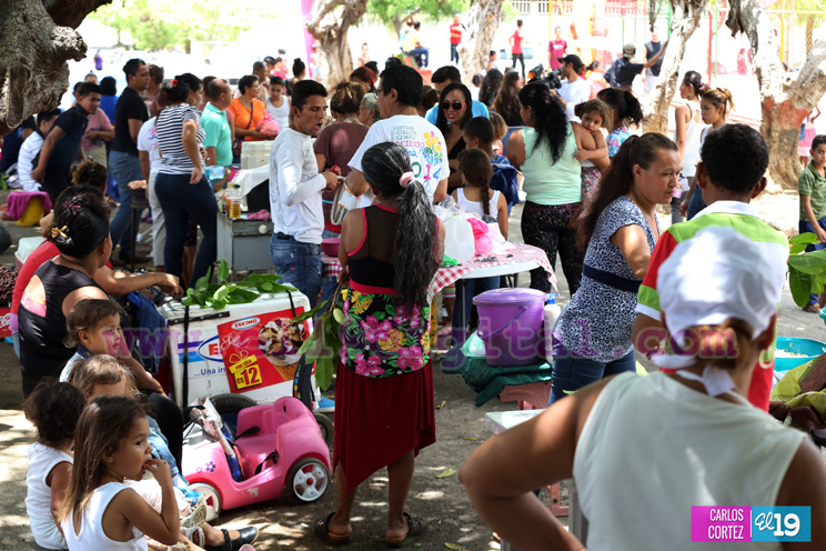 Celebran a las madres luchadoras y trabajadoras por Cuenta Propia de Managua