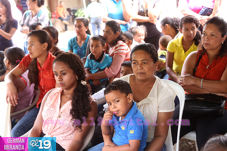 Familias de Macuelizo junto al Ej&eacute;rcito inauguran caminos rurales
