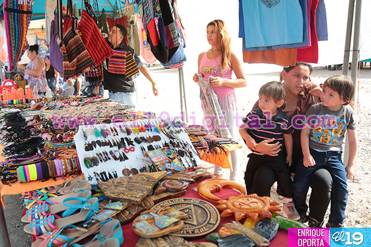 Jinotega vive las fiestas tradicionales de la Santa Cruz