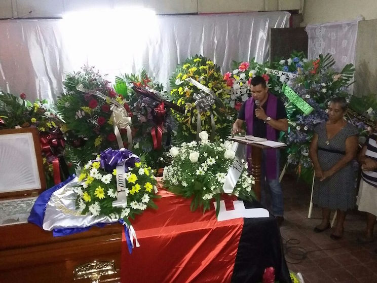Familia Sandinista acompaña vela de la compañera Esmilda Bravo, alcaldesa de San Lorenzo