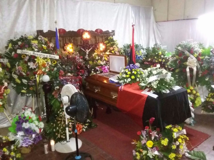 Familia Sandinista acompaña vela de la compañera Esmilda Bravo, alcaldesa de San Lorenzo