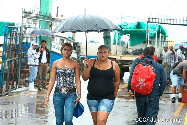 Realizan evacuaciones en el Caribe ante la amenaza de Otto