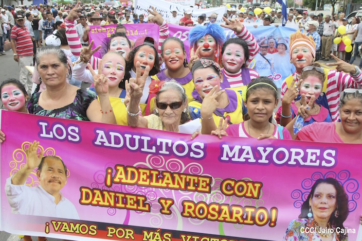 Caminata Adultos Mayores
