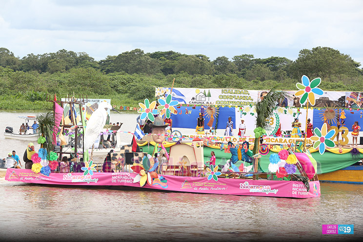 Carnaval Acu&aacute;tico Rio San Juan