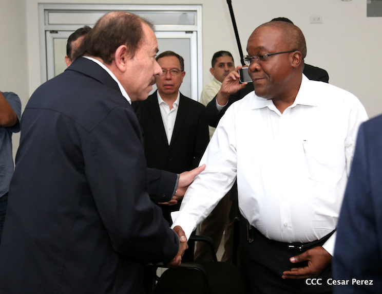 Comandante Daniel Ortega con presidentes C&aacute;maras de Comercio de Centroam&eacute;rica