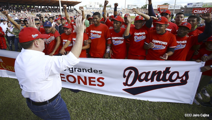 Dantos Campeón