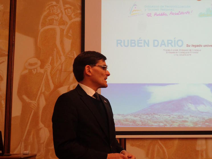 Rub&eacute;n Dar&iacute;o