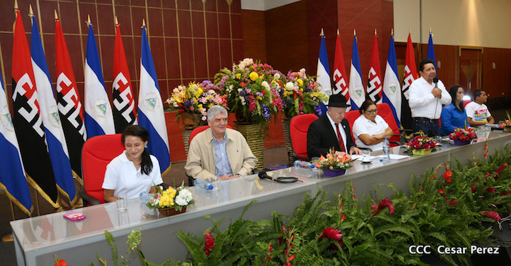 Universidad Abierta en L&iacute;nea de Nicaragua