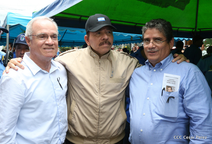 Honras_Funebres_Rene_Nu&ntilde;ez