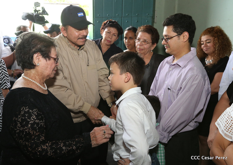 Honras_Funebres_Rene_Nu&ntilde;ez
