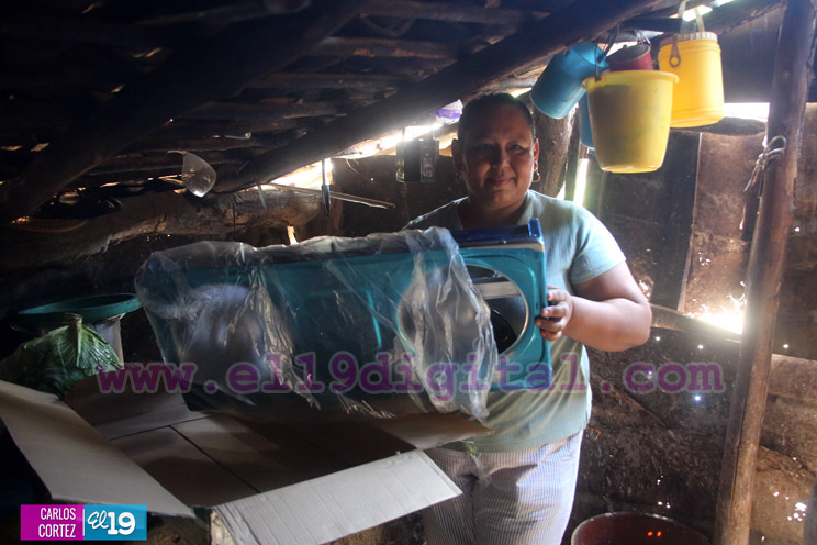 Ayuda solidaria