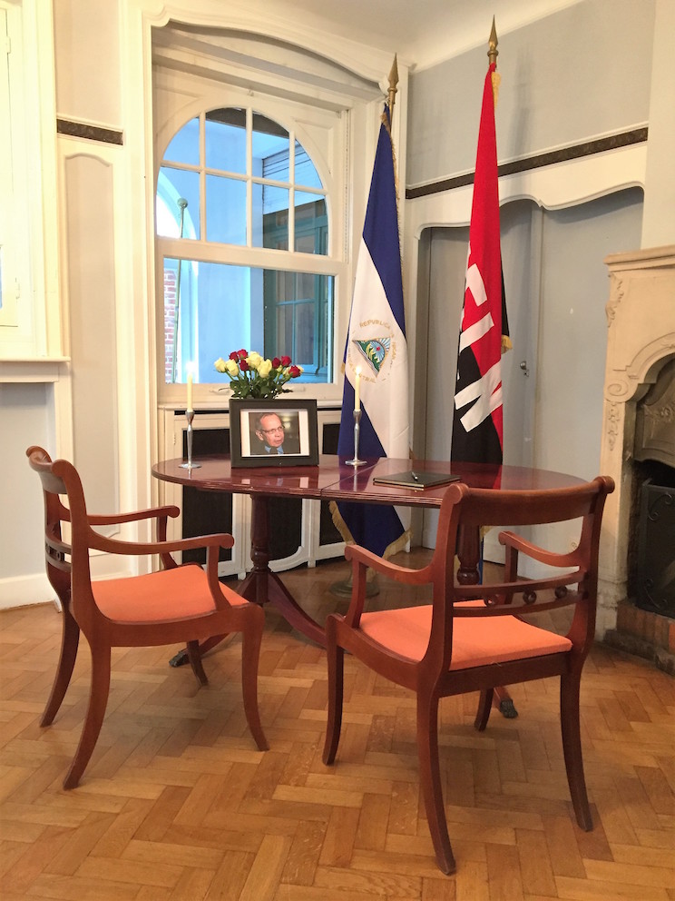Libro_de_Condolencias