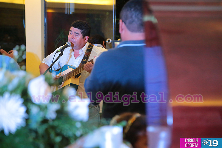 Homenaje a Valent&iacute;n Castillo