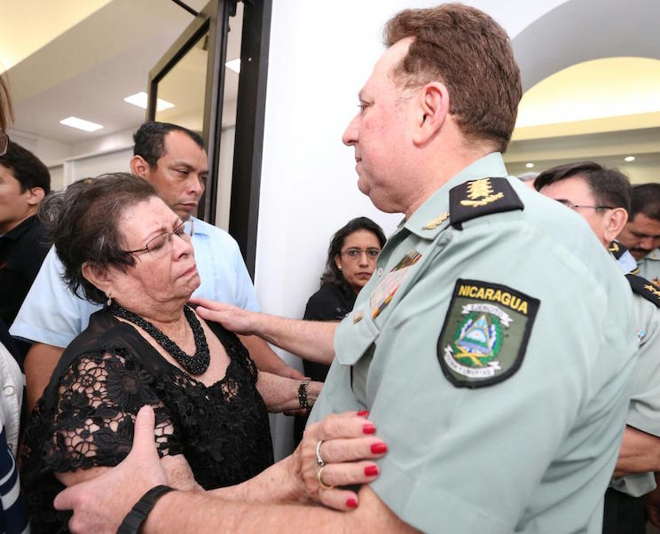 vela de cuerpo presente del compañero René Núñez Téllez