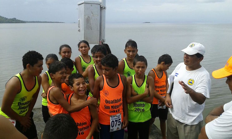 Triatl&oacute;n en San Miguelito, R&iacute;o San Juan