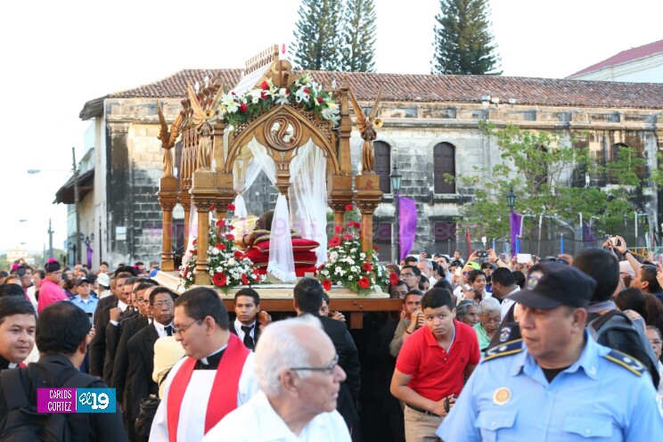santo-entierro