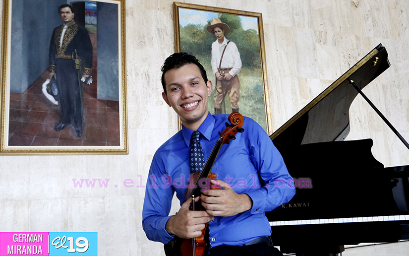 zuriel_violin
