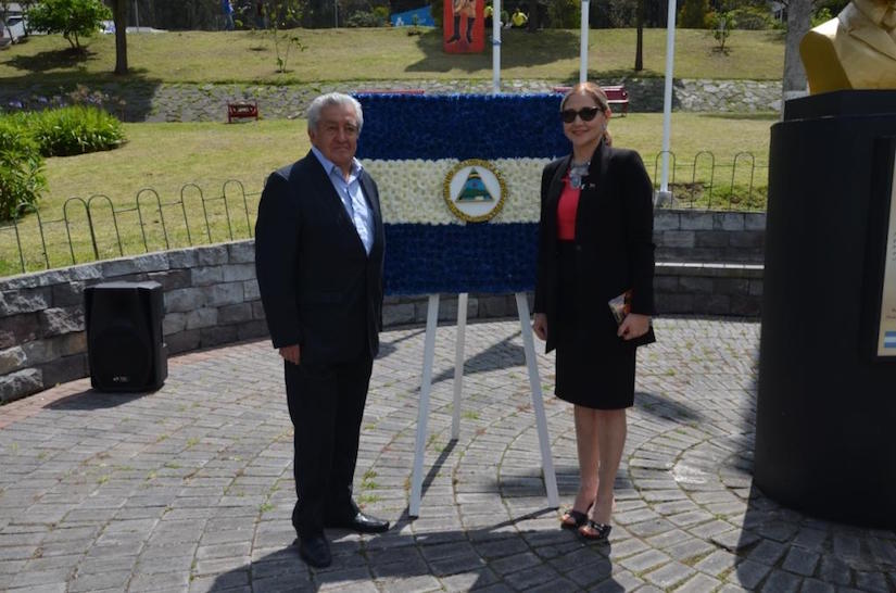 Homenaje_Dario_Ecuador
