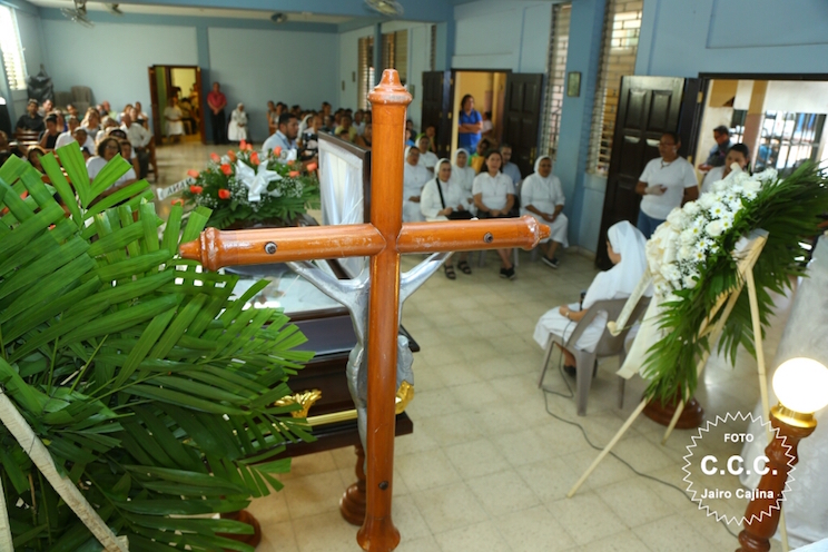 Vela Sor Emilia Rachella