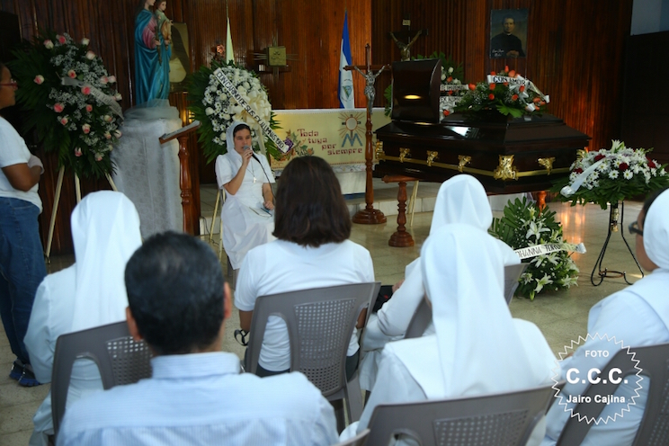 Vela Sor Emilia Rachella