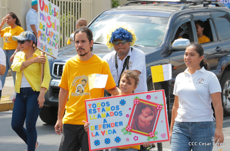 Desfile por la Vida