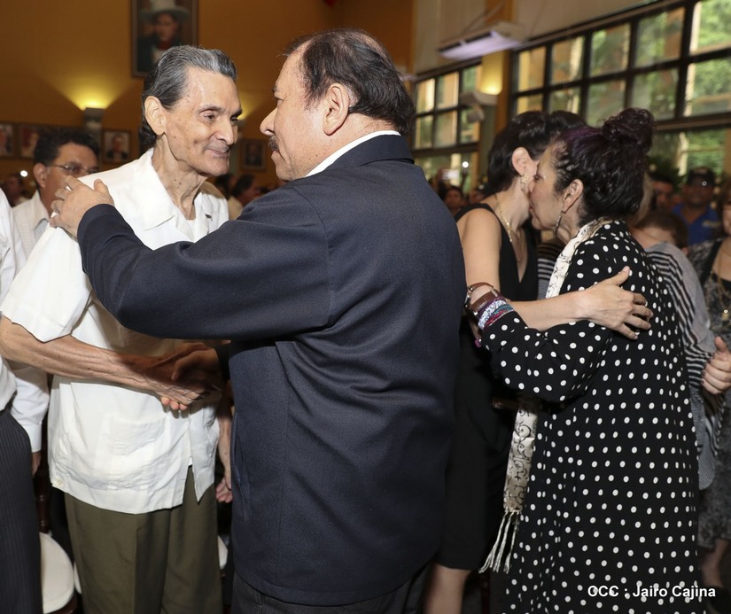 dos_homenaje_miguel
