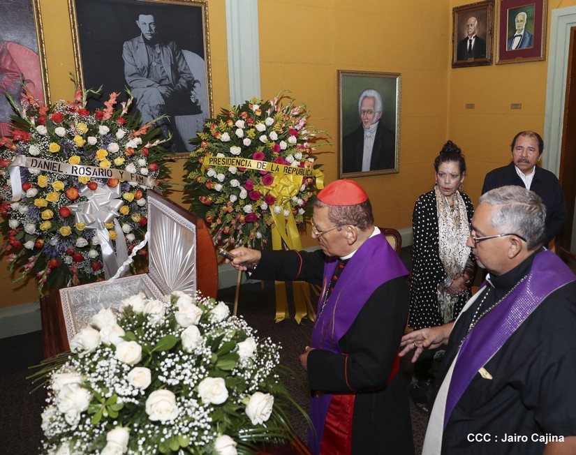 dos_homenaje_miguel