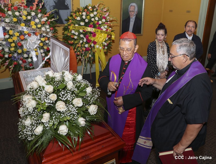 dos_homenaje_miguel