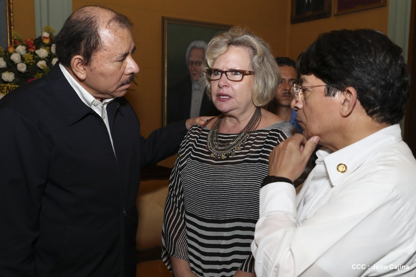 dos_homenaje_miguel