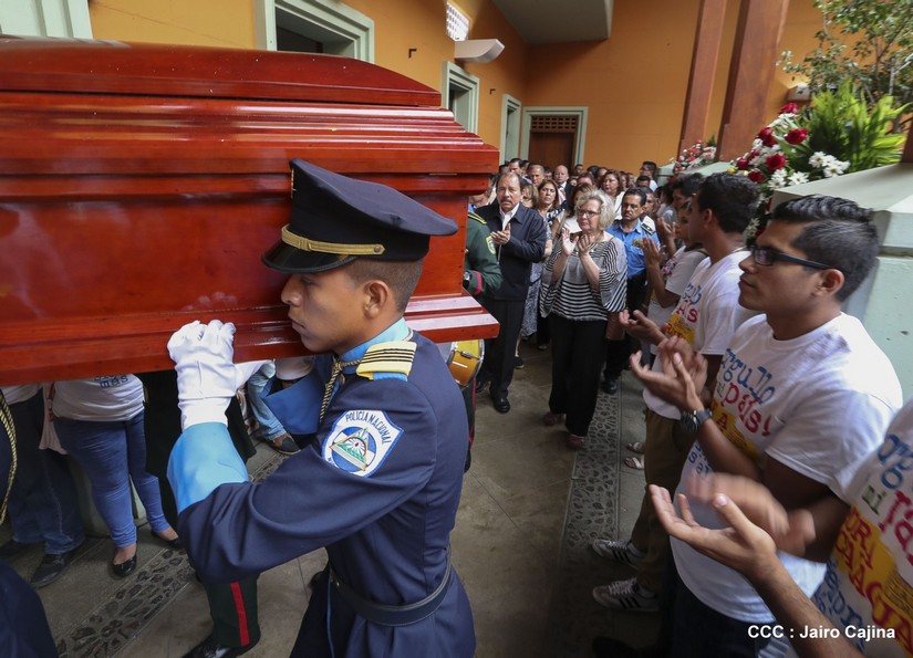 dos_homenaje_miguel
