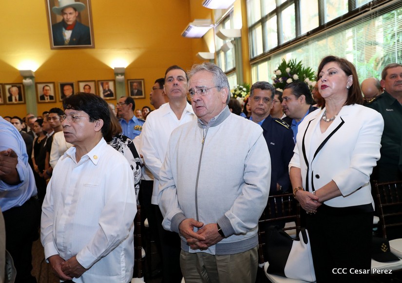 homenaje