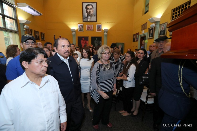 homenaje