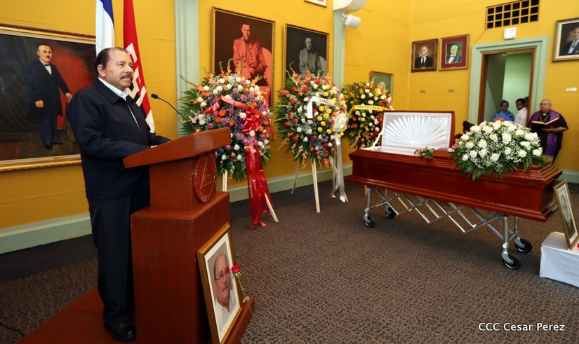 homenaje