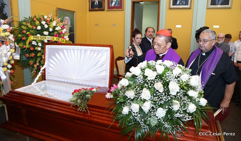 homenaje