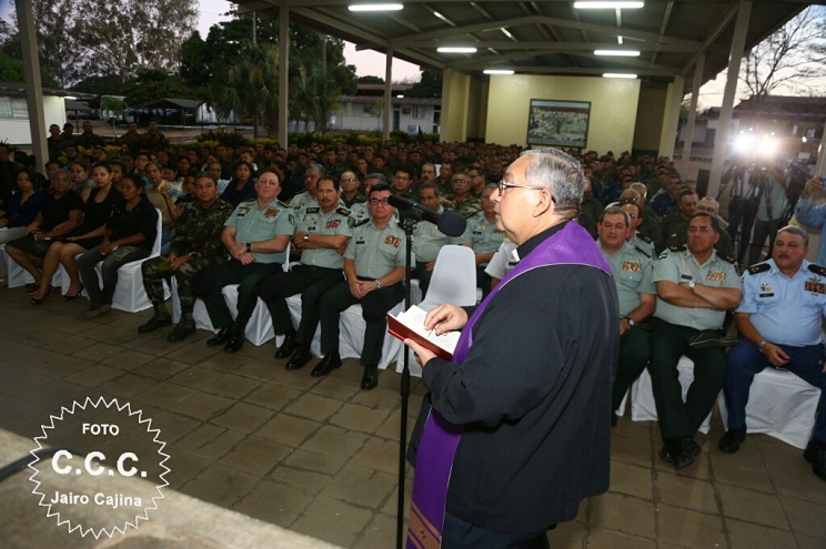 homenaje-postumo