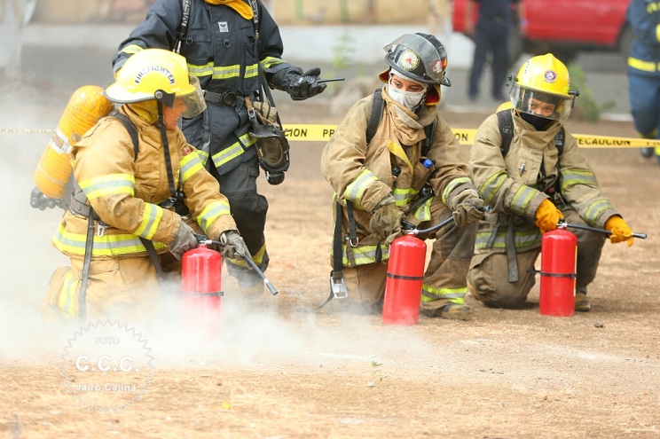 mujeres-bomberas