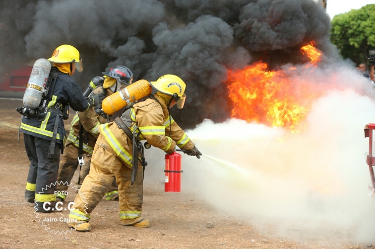 mujeres-bomberas