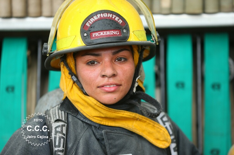 mujeres-bomberas