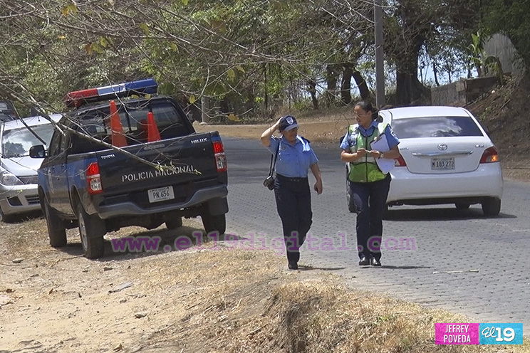 Polic&iacute;a