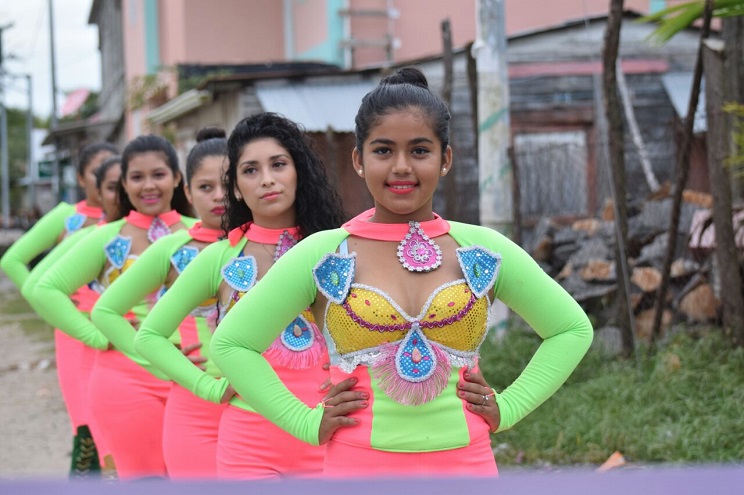 desfile_laguna_perlas